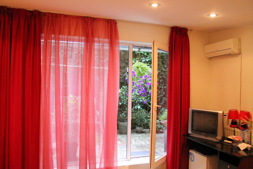 Apartment Vake Тбилиси Экстерьер фото